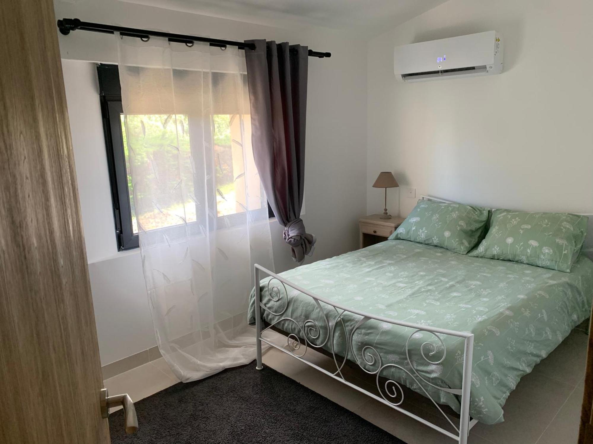 Maison De Vacances Toute Equipee A 5Mn Du Pont-Du-Gard Au Coeur De Sernhac Ngoại thất bức ảnh